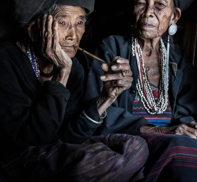 https://www.willysanson.com/wp-content/uploads/2019/05/willy-sanson-fotografo-foto-photographer-viaggiare-travel-viaggio-asia-india-birmania-nepal-reportage-bambini-persone-1-5-1.jpg